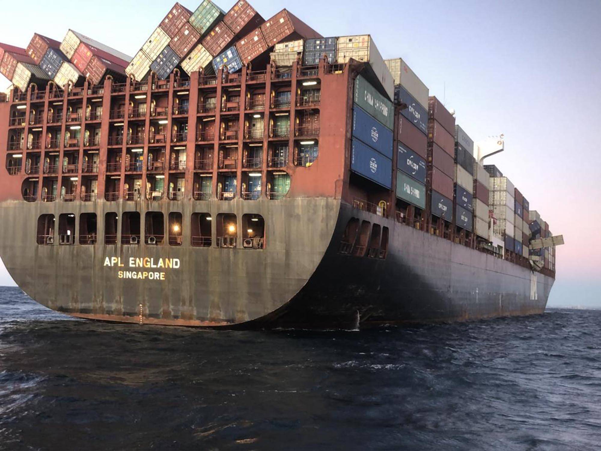 Dominoefekti ilmestyy! Hapag-Lloyd: En aio lisätä toimituskuluja! Maersk ja O...